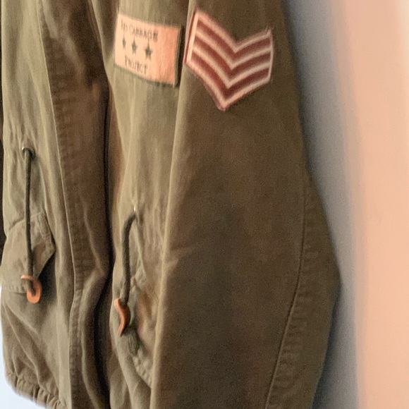 Abercrombie and Fitch Vintage - Picture 3 of 4